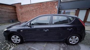 Huyndai I30 très beau et en très bon état, à quelques kilomè, Autos, Euro 5, Achat, Boîte manuelle, I30