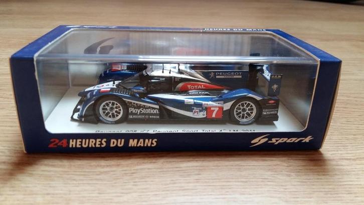 Peugeot 908 - 24h Le Mans 2011 - Spark 1/43 - S2592, Hobby en Vrije tijd, Modelauto's | 1:43, Zo goed als nieuw, Auto, Overige merken