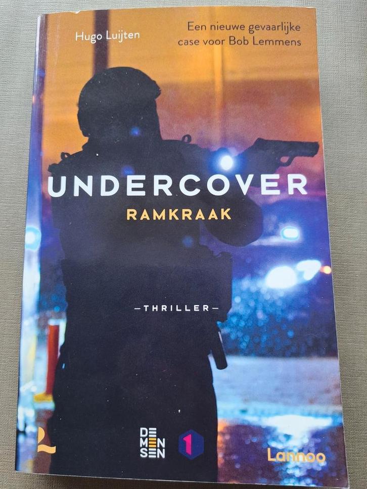 Hugo Luijten - Undercover 2, Boeken, Thrillers, Gelezen, België, Ophalen of Verzenden