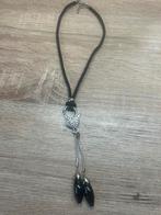 Ketting met hanger, Handtassen en Accessoires, Kettingen, Overige kleuren, Ophalen of Verzenden, Zo goed als nieuw, Overige materialen