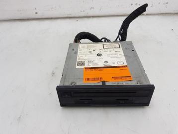 MULTI MEDIA COMPUTER Polo V (6R) (|3Q0035846|3Q0035846X|) beschikbaar voor biedingen