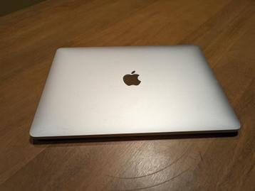 MacBook Pro 13,3" - M1 16GB - Touchbar - Goede staat