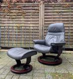 Mooie Stressless relaxfauteuil met voetenbank, Huis en Inrichting, Ophalen, Zo goed als nieuw