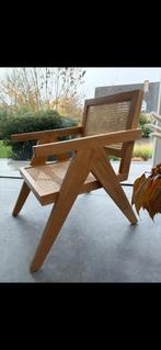 Prachtige bijzetstoeltje, Huis en Inrichting, Ophalen, Hedendaags modern, Bruin, Zo goed als nieuw