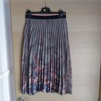 Jupe Smash, Enlèvement