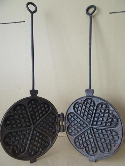 Antiek wafelijzer 66cm antiek gietijzeren wafelijzer 1870, Antiek en Kunst, Antiek | Keukengerei, Ophalen of Verzenden
