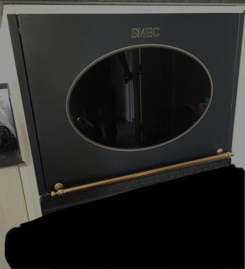 Smeg retro zwart PMO800A-8 goudkleurig liftdeur coloniale