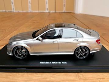 Mercedes C63 AMG W204 zilver 1:18 GT Spirit GT462 nieuw ovp beschikbaar voor biedingen