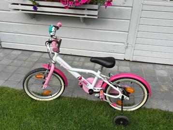 Meisjes fiets 16 inch beschikbaar voor biedingen