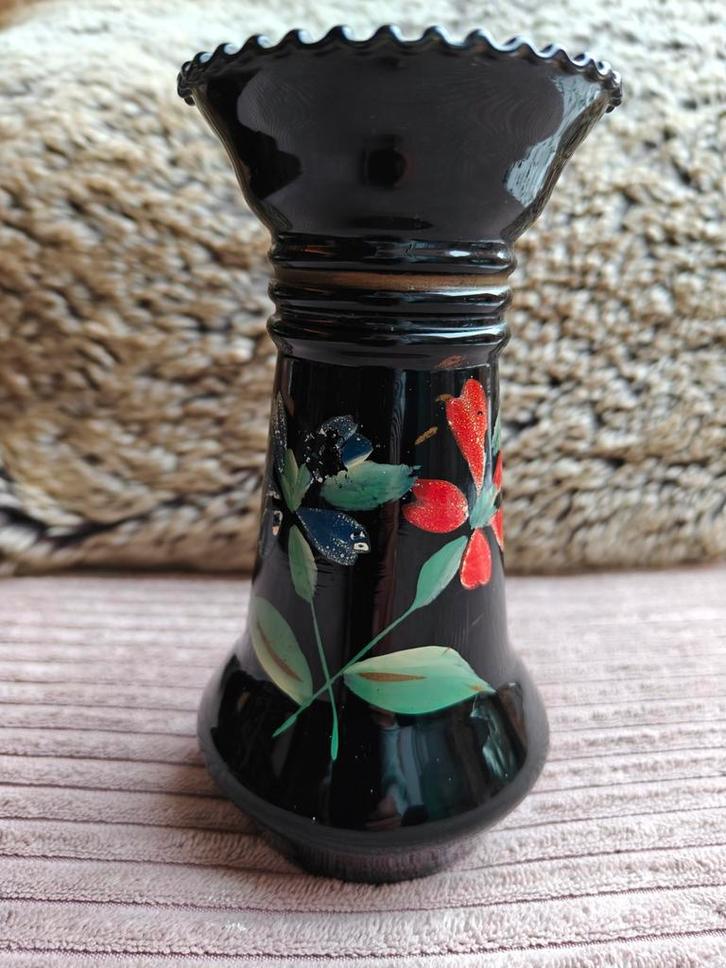 Klein vaasje in Booms glas - handgeschilderd, Antiek en Kunst, Antiek | Vazen, Ophalen of Verzenden