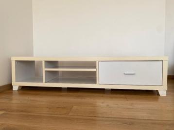 TV meubel - Wit - 39x151x35cm beschikbaar voor biedingen