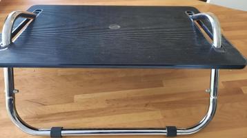 Ergonomische voetensteun bureau beschikbaar voor biedingen