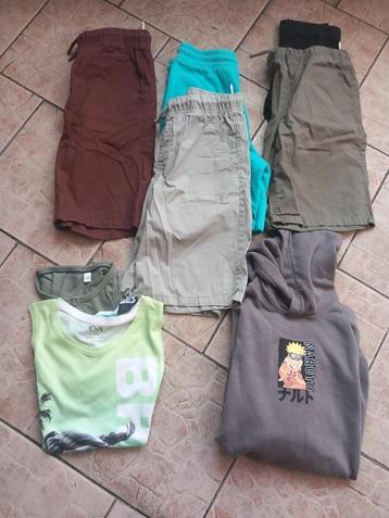 12 vêtements garçon 12 ans beschikbaar voor biedingen