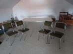 Vintage keukentafel en 6 olijfgroene stoelen, Antiek en Kunst, Ophalen