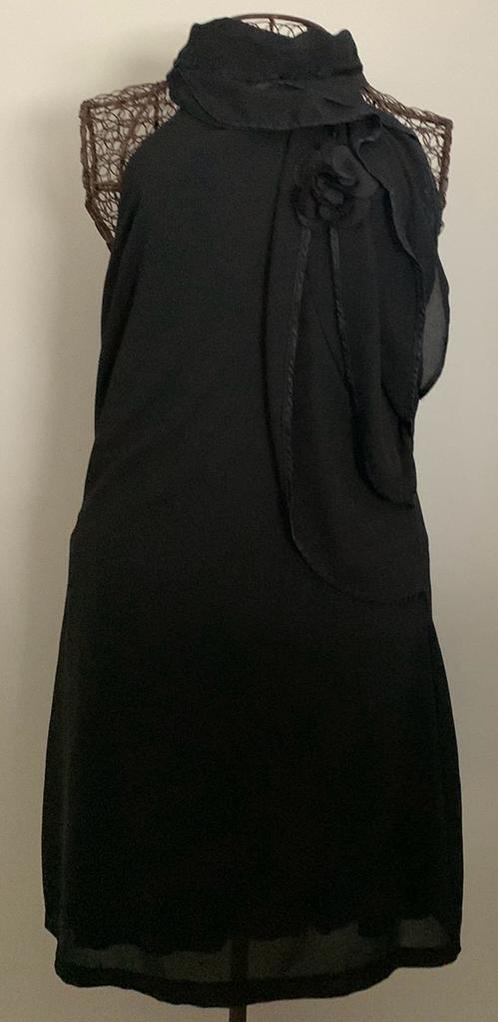 Lola & Liza très belle robe look dos nu 40, Vêtements | Femmes, Robes, Comme neuf, Taille 38/40 (M), Noir, Enlèvement ou Envoi