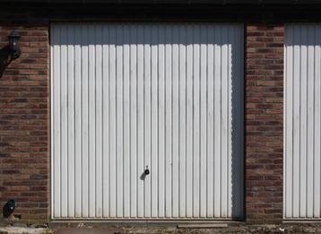 3 PORTES GARAGES HORMANN motorisées vendue à la pièce