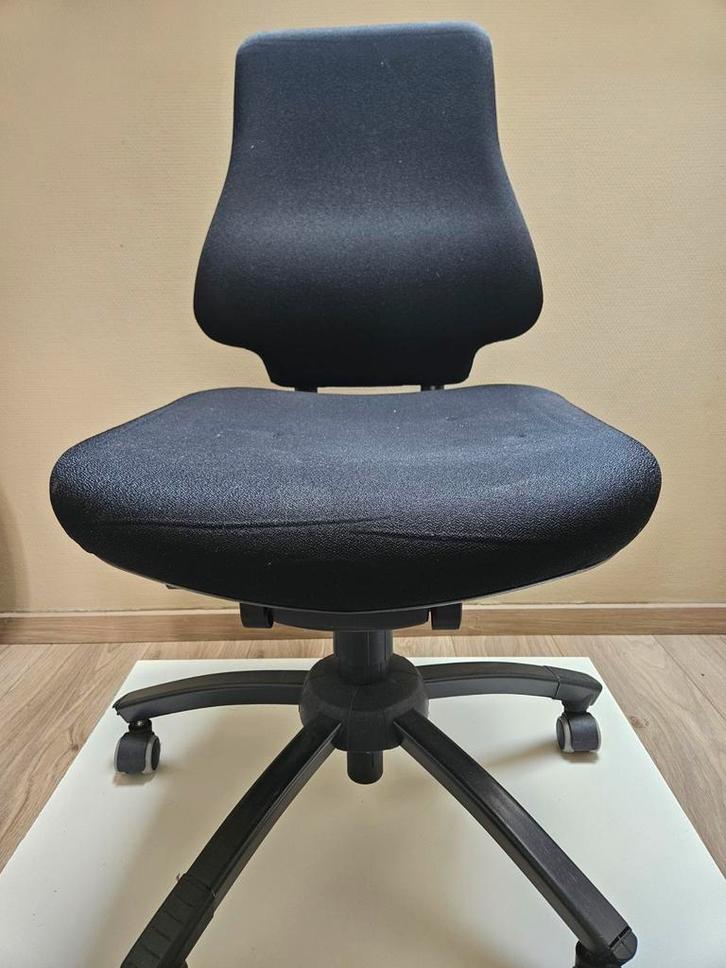 Bureaustoel – ergonomisch, zwart, Huis en Inrichting, Bureaustoelen, Gebruikt, Bureaustoel, Zwart, Ergonomisch, Ophalen