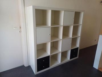 Kallax kast Ikea  beschikbaar voor biedingen