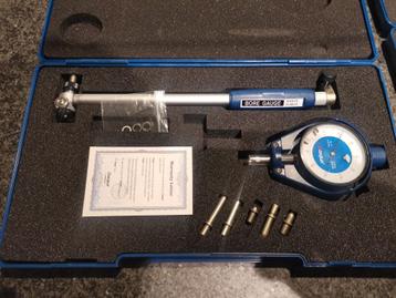 Analoge cilindermeter en micrometer beschikbaar voor biedingen