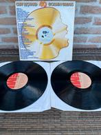 2x LP Cliff Richard 40 Golden Greats, Gebruikt, Ophalen of Verzenden