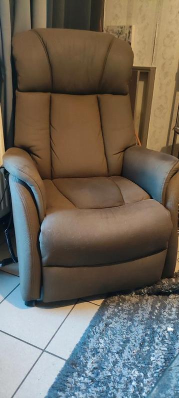 Relaxzetel Elektrisch. beschikbaar voor biedingen