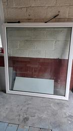 Vast pvc raam, Doe-het-zelf en Bouw, Ophalen, Zo goed als nieuw