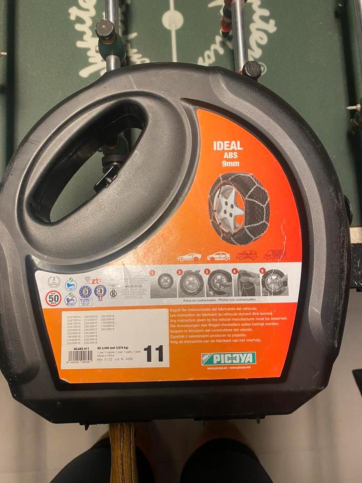 Sneeuwkettingen 225 55 r16 nooit gebruikt, Auto diversen, Sneeuwkettingen, Zo goed als nieuw, Ophalen