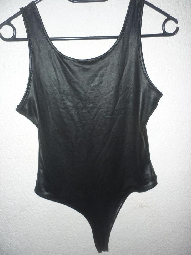 badkleding, Kleding | Dames, Badmode en Zwemkleding, Zo goed als nieuw, Badpak, Zwart, Verzenden