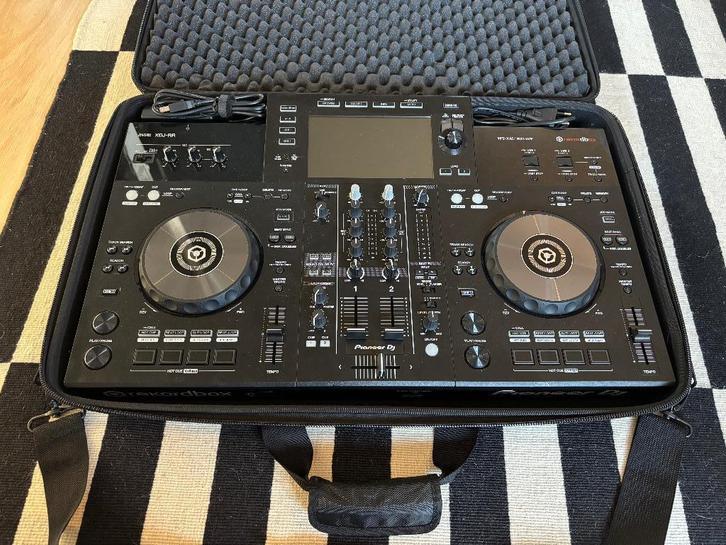 [ZO GOED ALS NIEUW] Pioneer XDJ-RR met DJC-RR BAG, Muziek en Instrumenten, Dj-sets en Draaitafels, Zo goed als nieuw, Dj-set, Pioneer