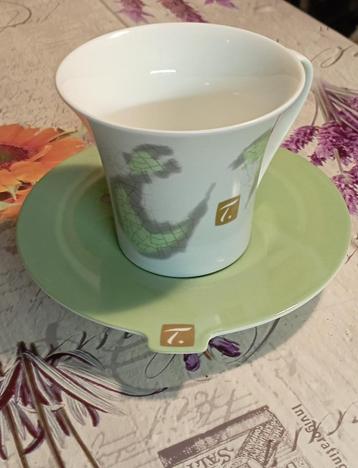 Tasse Nestlé. beschikbaar voor biedingen