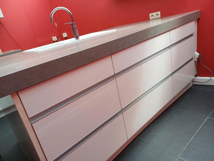 10 modules de cuisine Eggo blanc brillant, Maison & Meubles, Cuisine | Cuisines complètes, Utilisé, Autres types, Blanc, Sans poignée