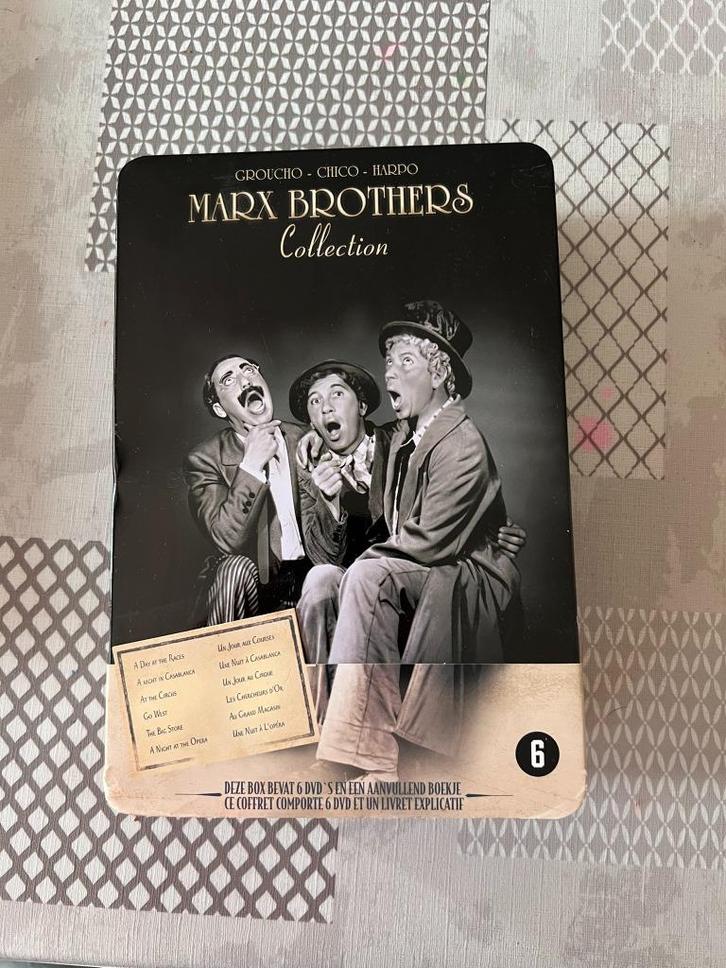 Marx Brothers Boxset, metalen box, Cd's en Dvd's, Dvd's | Klassiekers, Zo goed als nieuw, Komedie, Voor 1940, Vanaf 6 jaar, Ophalen of Verzenden