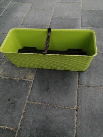 Plantenbak PVC 40 cm lang in flashie groen  beschikbaar voor biedingen