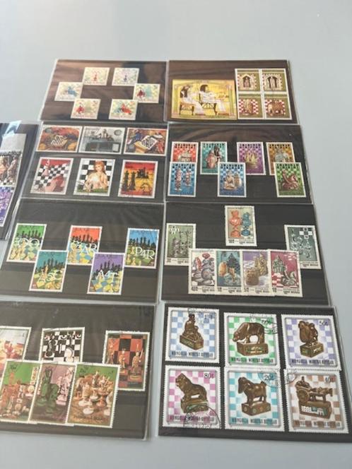 50 postzegels met schaakspel als thema, Postzegels en Munten, Postzegels | Thematische zegels, Gestempeld, Overige thema's, Ophalen of Verzenden