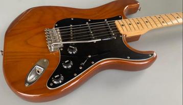 Prachtige USA Fender Stratocaster uit 1979 Walnut finish