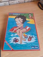 Betty Boop puzzle assise sur un matelas gonflable., Collections, Enlèvement ou Envoi, Neuf, Humain