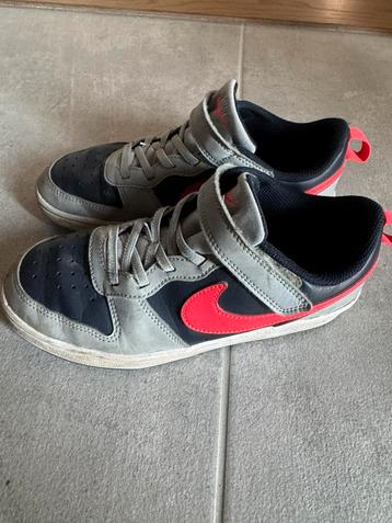 Nike sneakers (Court Borough Low) grijs beschikbaar voor biedingen