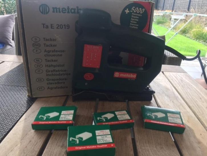 Metabo nagel & nietmachine, Doe-het-zelf en Bouw, Gereedschap | Handgereedschap, Zo goed als nieuw, Ophalen