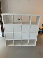 Kallax kast IKEA met deuren (wit), Huis en Inrichting, Ophalen, 150 tot 200 cm, Zo goed als nieuw, 150 tot 200 cm