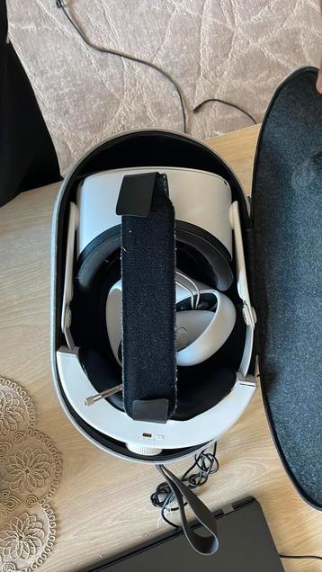 Vr quest 2 maxium 200% batterij, Games en Spelcomputers, Virtual Reality, Ophalen