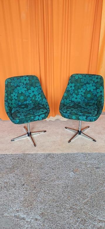 vintage design tulpenwerkbank uit de jaren 70 industrieel we beschikbaar voor biedingen