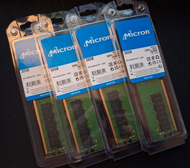 Micron 128GB DDR4 ECC Registered geheugen (4x32GB), Computers en Software, RAM geheugen, Zo goed als nieuw, Server, 32 GB, DDR4