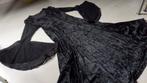 Lange zwarte jurk in fluweel met kanten mouwen, Kleding | Dames, Maat 38/40 (M), Onder de knie, Zo goed als nieuw, Arena