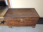 Grote gebeeldhouwde massief houten kist, Ophalen, 100 tot 150 cm, 50 tot 75 cm, Zo goed als nieuw