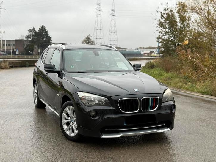 Bmw x1 benzine automaat sport pakket, Auto's, BMW, Particulier, X1, Benzine, Euro 5, Automaat, Zwart, Bruin, Leder, Achterwielaandrijving