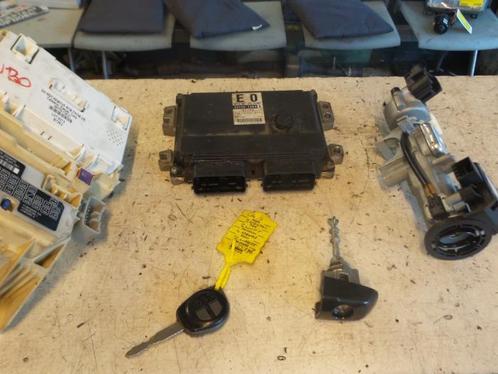 Slotenset van een Suzuki Swift, Auto-onderdelen, Carrosserie, Suzuki, Gebruikt, 3 maanden garantie, Ophalen of Verzenden
