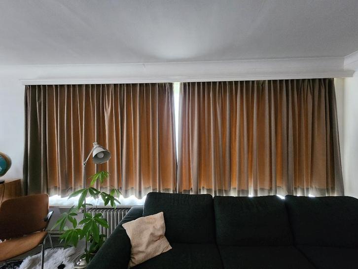 Gordijnen verduisterend, Huis en Inrichting, Stoffering | Gordijnen en Lamellen, Gebruikt, 150 tot 200 cm, 150 tot 200 cm, Beige