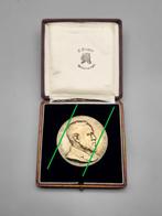 Médaille d'or Fonds Carnegie Hero, Enlèvement ou Envoi