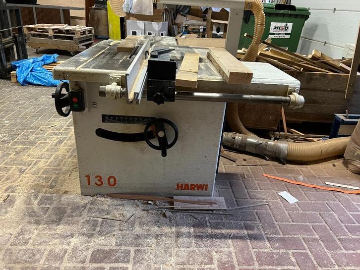 Harwi 130 schulpzaag met dubbele afzuiger, Doe-het-zelf en Bouw, Gereedschap | Zaagmachines, Gebruikt, Cirkelzaag, 1200 watt of meer