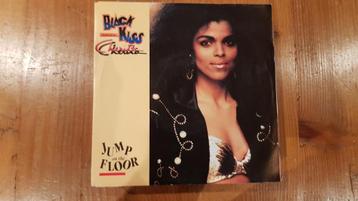 7" Black Kiss feat. Cherita - Jump on the floor beschikbaar voor biedingen